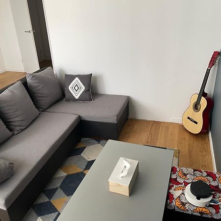 Smb Apartment Bezons Luaran gambar